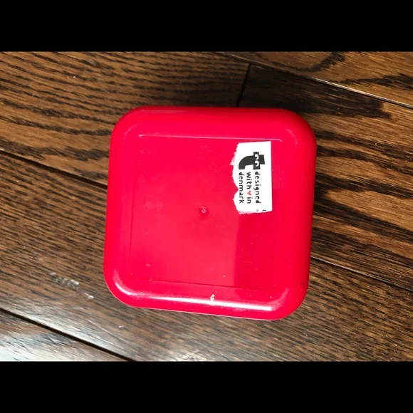 Makeup Box - Picture 3 of 3